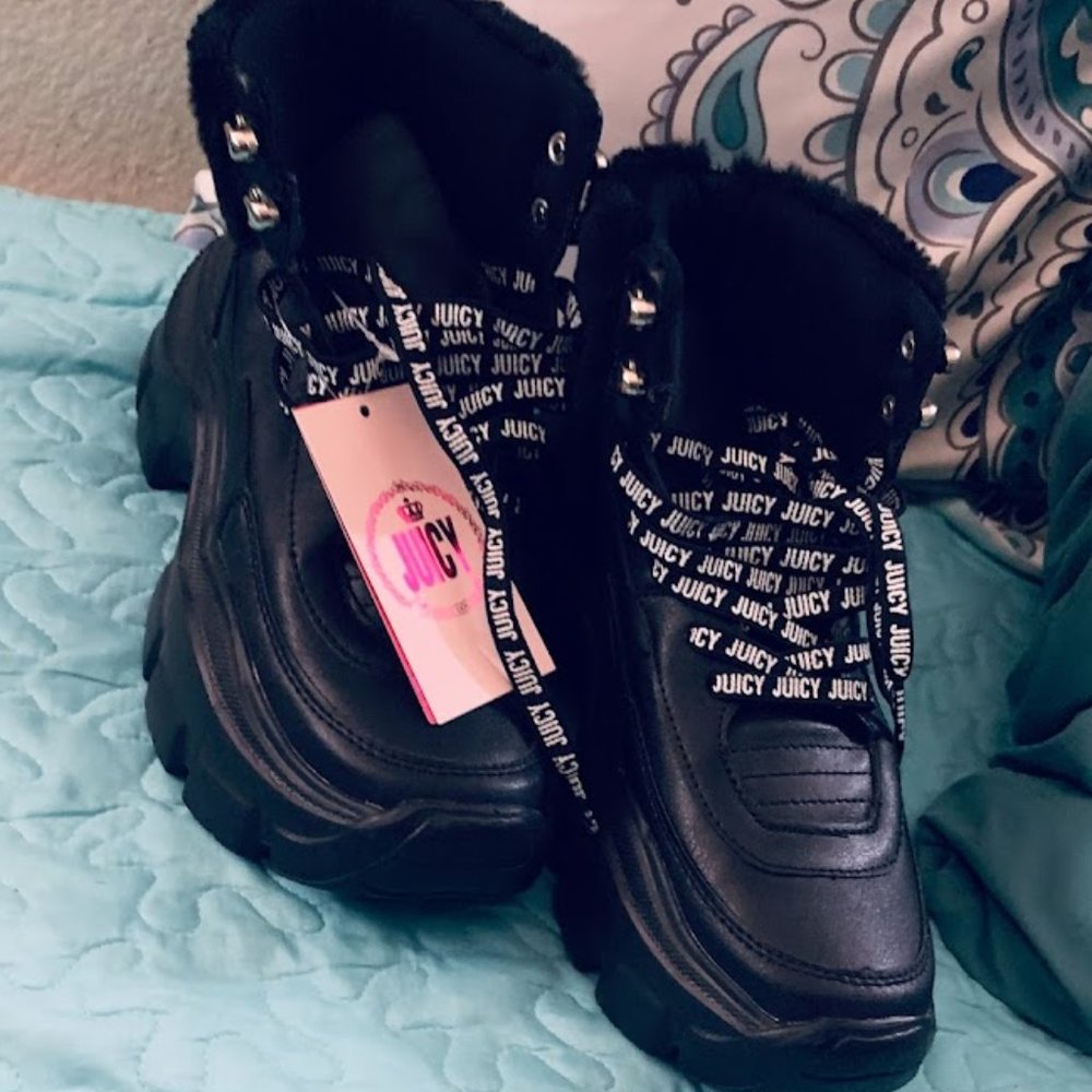 Juicy Couture Boots Womens
